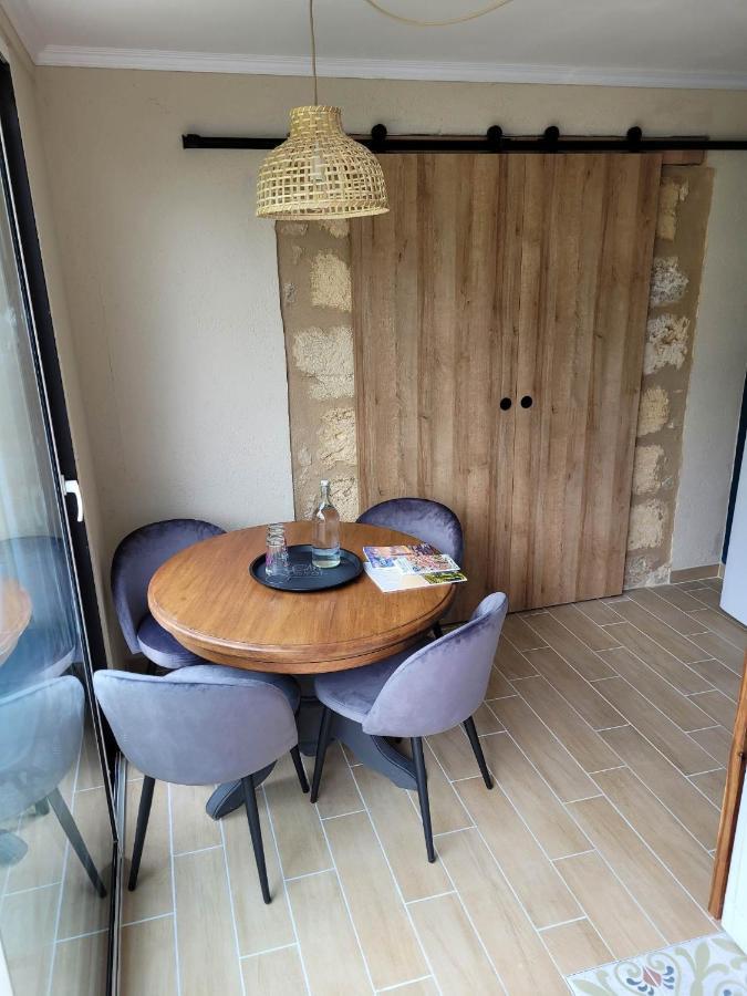 A L'Ombre De La Treille -Proche Saint-Emilion Bed & Breakfast Ngoại thất bức ảnh