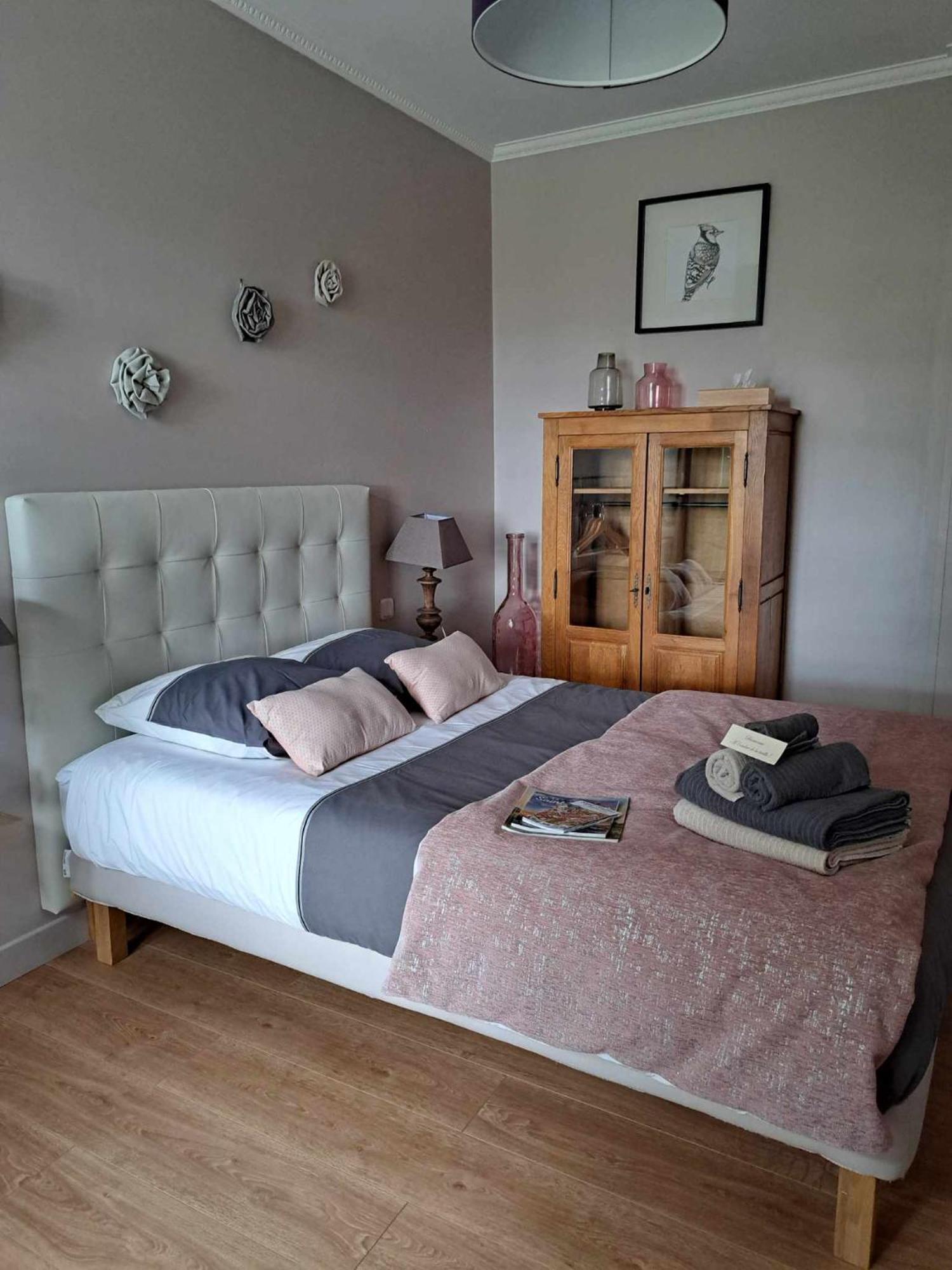 A L'Ombre De La Treille -Proche Saint-Emilion Bed & Breakfast Ngoại thất bức ảnh